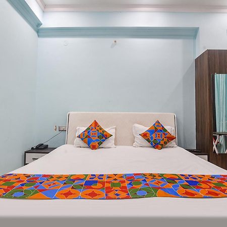Fabhotel Raj Niwas Патна Екстериор снимка